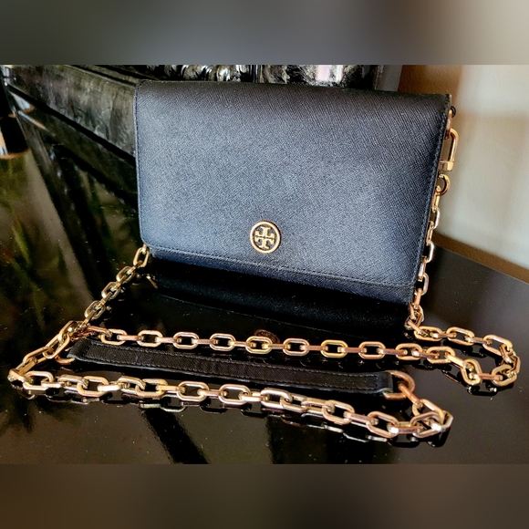 Tory Burch Handbags - Tory Burch Robinson Mini Wallet Crossbody Chain Saffiano Leather Black 7"×5"×1.5